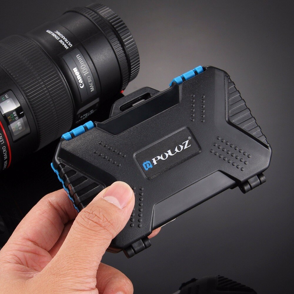 Card Reader + 22 in 1 Memory Card Case