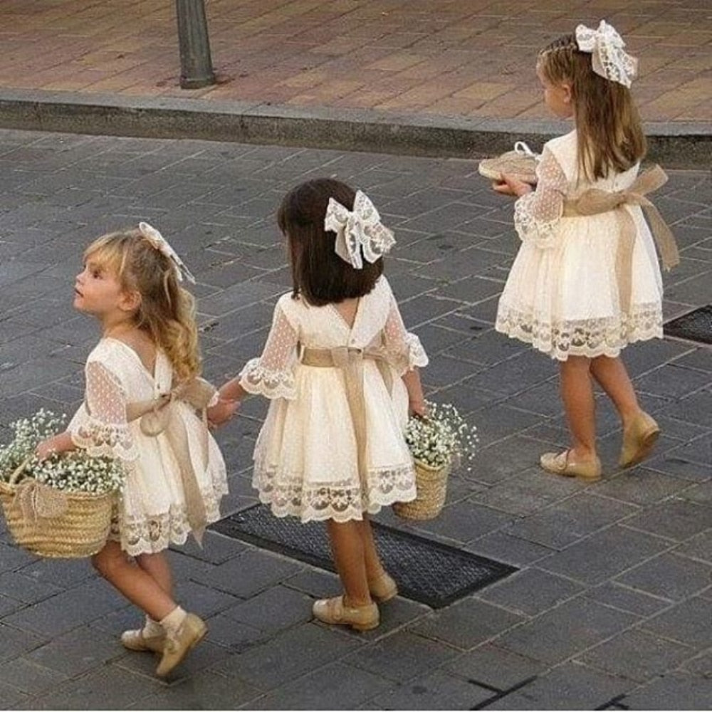 Spring Girls Bridesmaid White Dress Baby Toddler Kids Knee-Length Fashion Party Lace Long Sleeve Bow Wedding Princess Dresses.