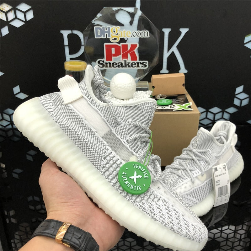 2018 new man shoes hot sale four seasons summer rentals up to sports men's shoes light in the air free running shoes for men