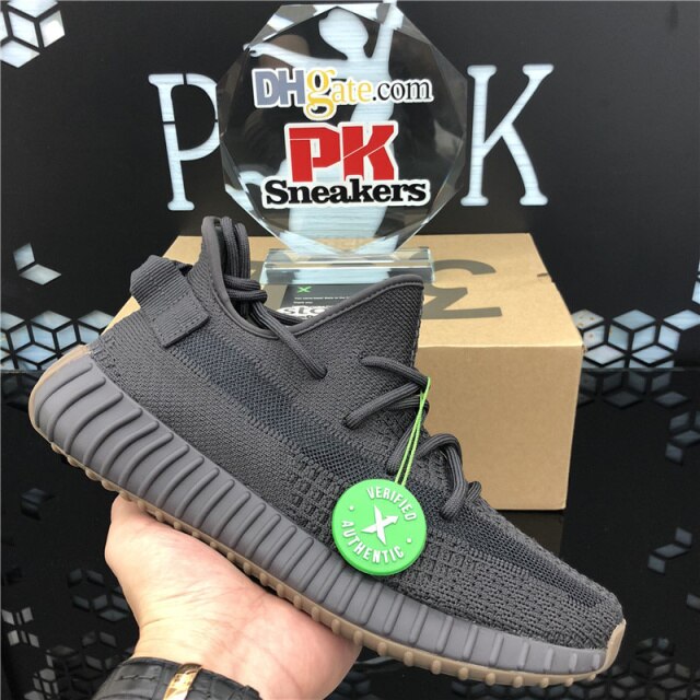 2018 new man shoes hot sale four seasons summer rentals up to sports men's shoes light in the air free running shoes for men